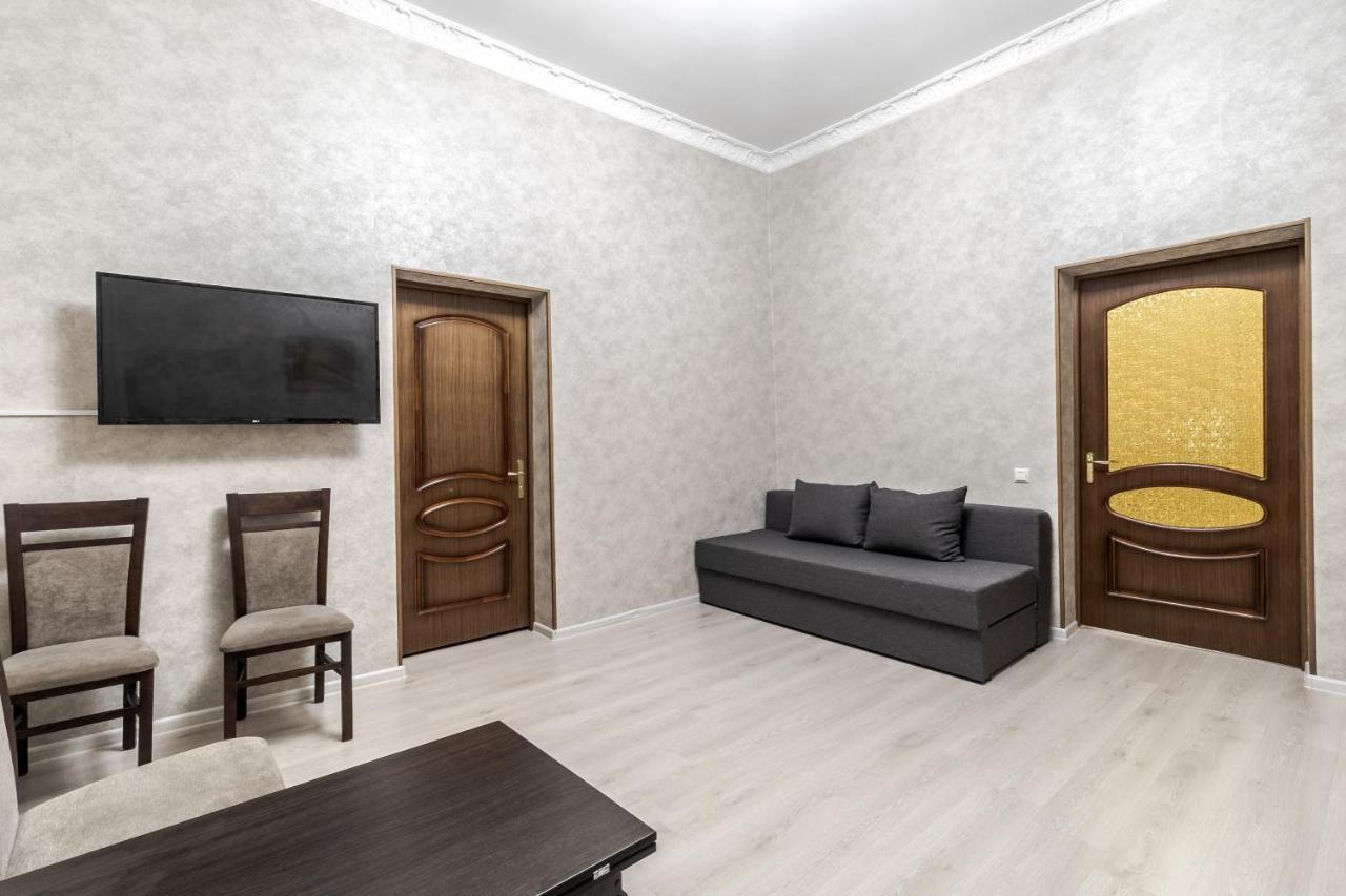 Art Balabana Apartment Lviv Exterior foto